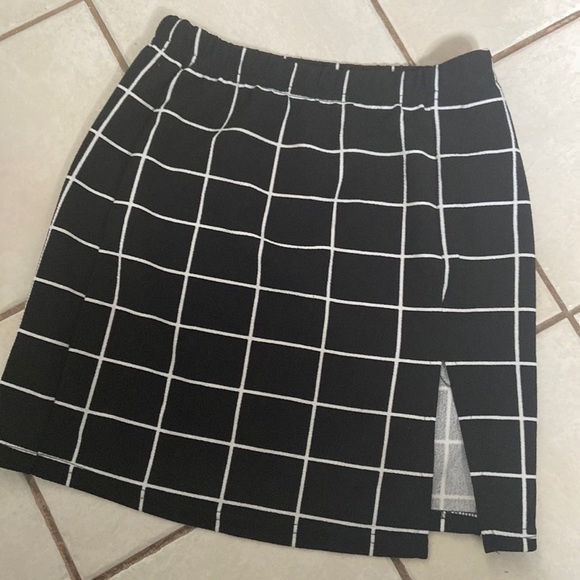 girls Skirt size 10 years (small) - Picture 1 of 5